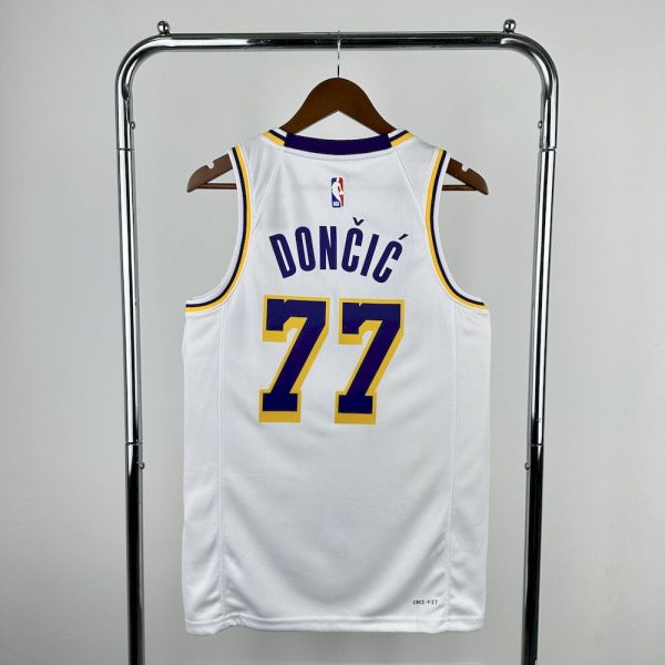 Los Angeles Lakers 2023/24 Association Edition DONCIC#77 - Image 2